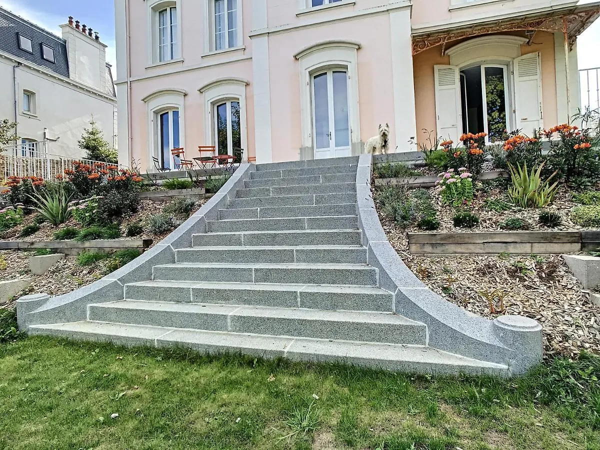 Maison Lacase Saint-Malo 0*,