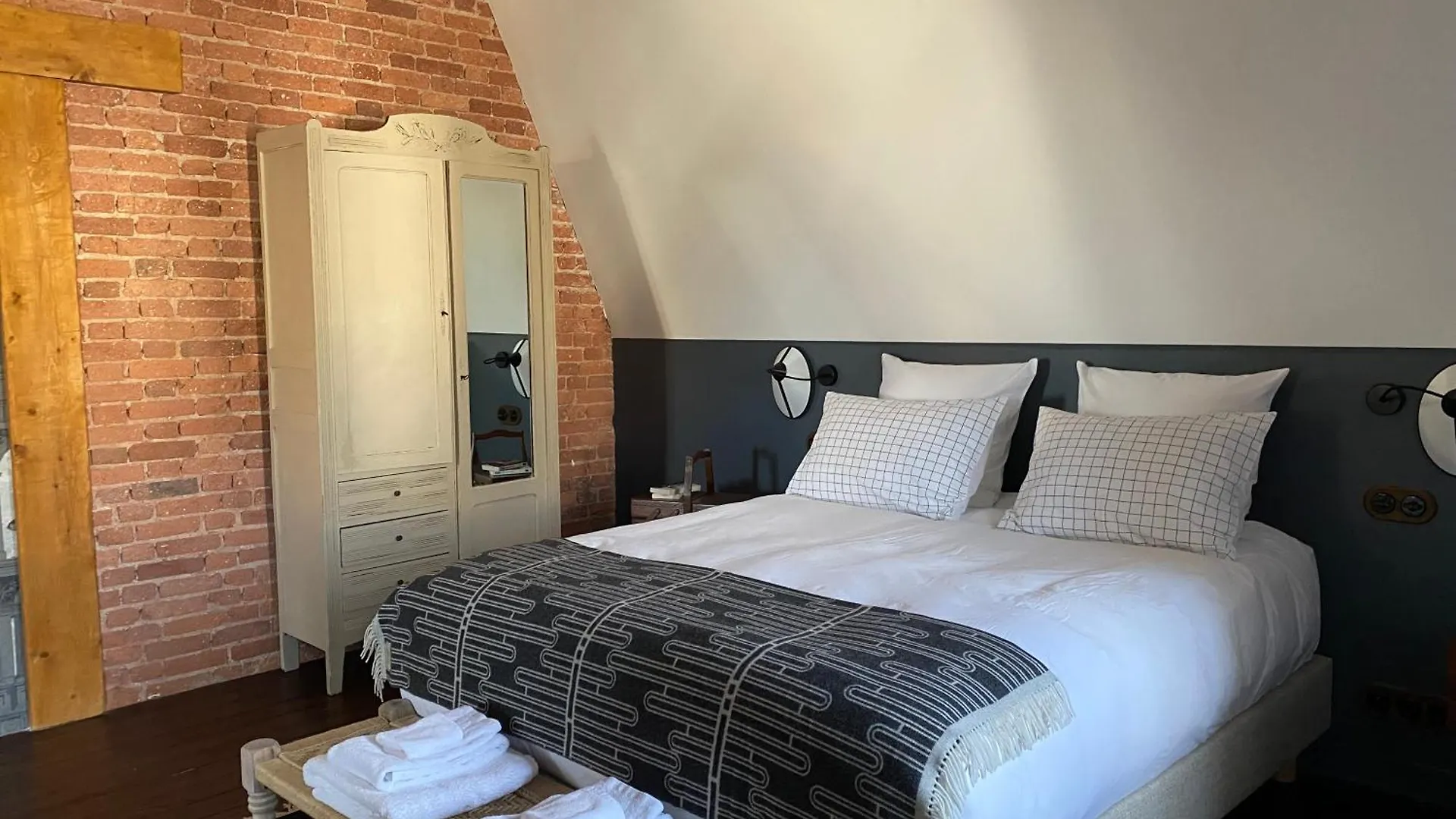 Maison Lacase Saint-Malo Guest house